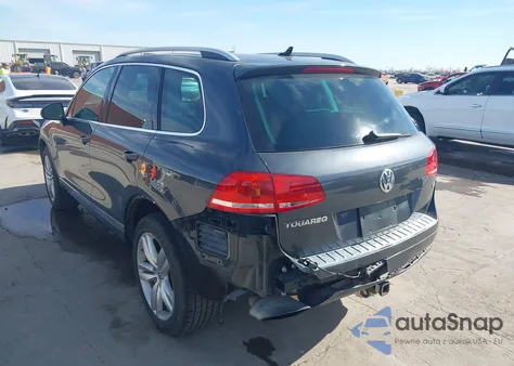 2012 Volkswagen Touareg Vr6 Executive z USA, uszkodzony, nr VIN WVGEF9BP6CD008387